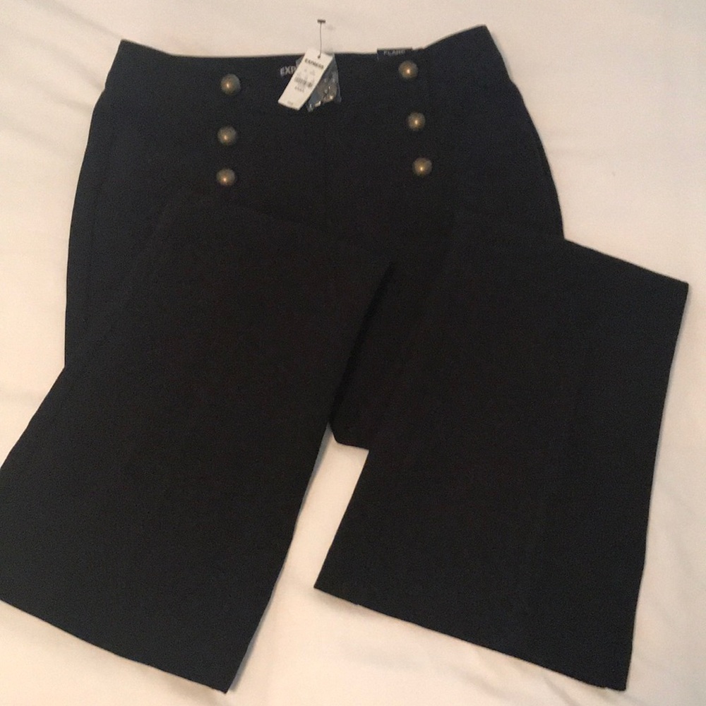 New w/tags Express button front flare editor pant